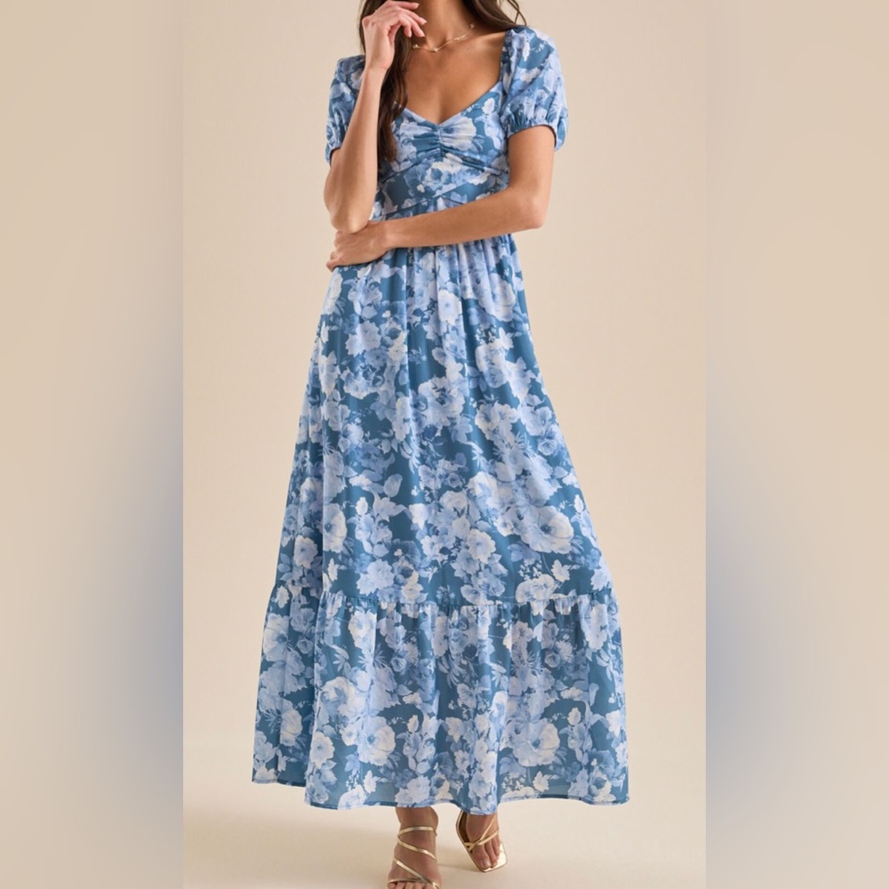 ALTARD STATE. Clarey Floral Maxi Blue  Dress.